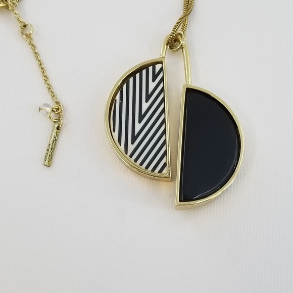 KENNETH COLE Black White Gold Tone Necklace - Picture 2 of 8